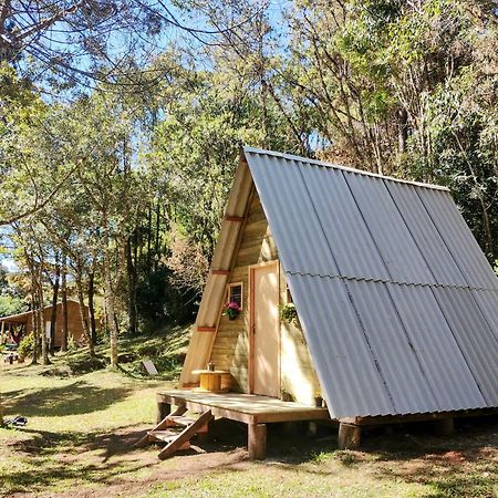 Villa Sitio Flor Da Montanha São Bento do Sapucaí Exterior foto